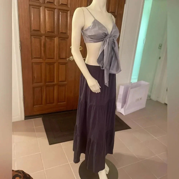 HYFVE CROPPED MULTI WAY WRAP TOP WITH ADJUSTABLE STRAPS SILVER  SIZE LARGE - Picture 7 of 16